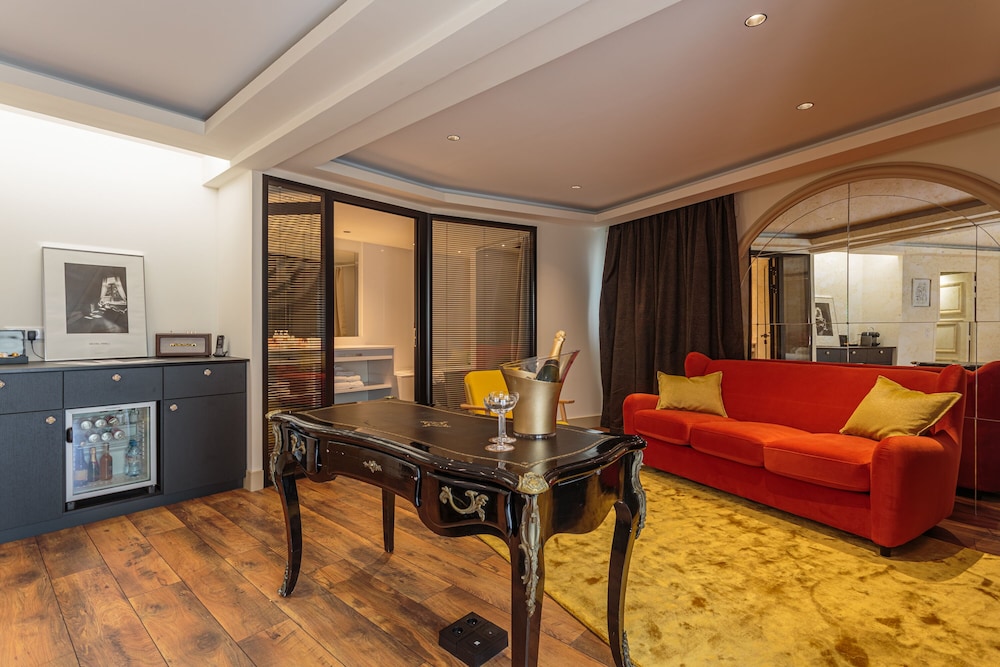 Junior Suite - Photo 2