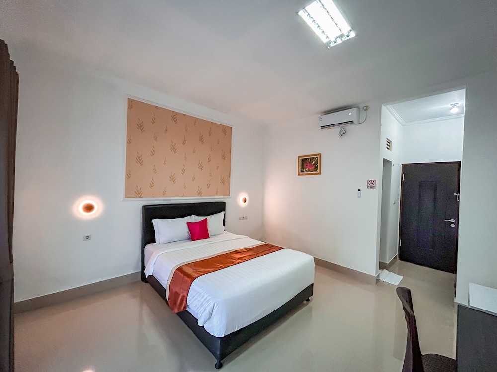 Standard Double Room - Photo 6