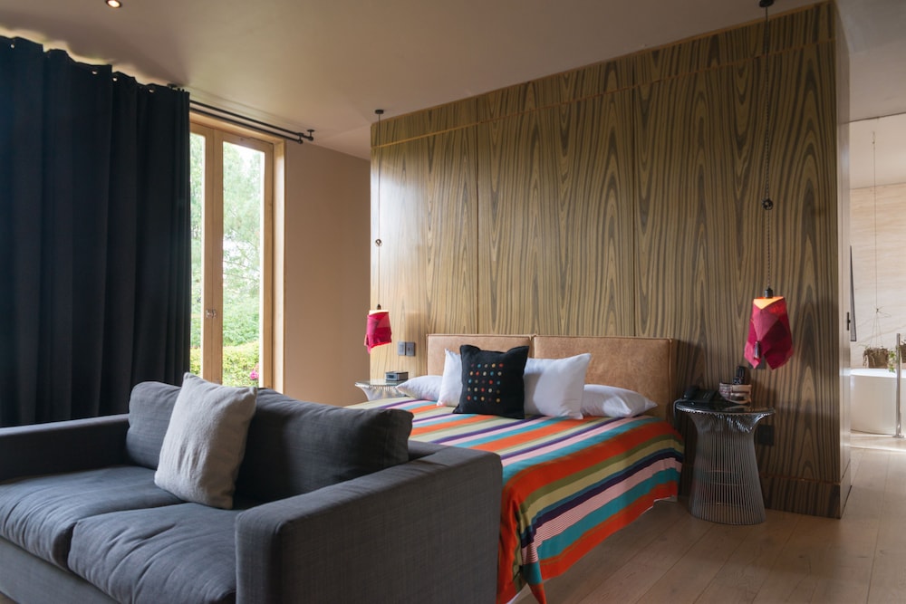 Bo Suite - Photo 1
