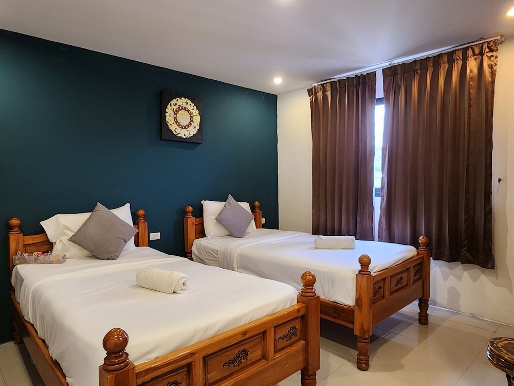 Superior Twin Room - Photo 1