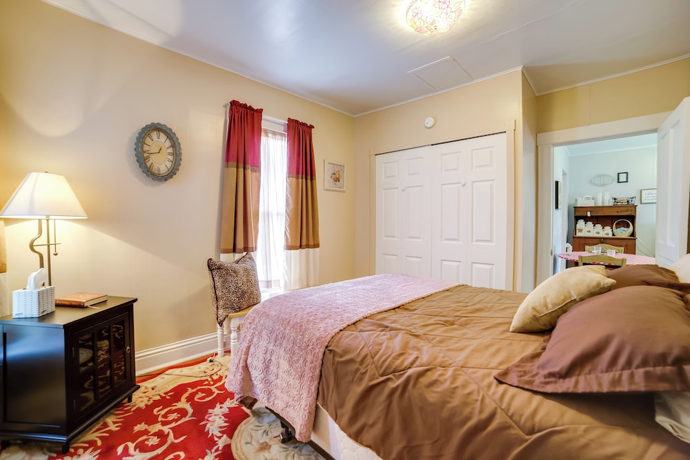 House (4 Bedrooms) photo 1
