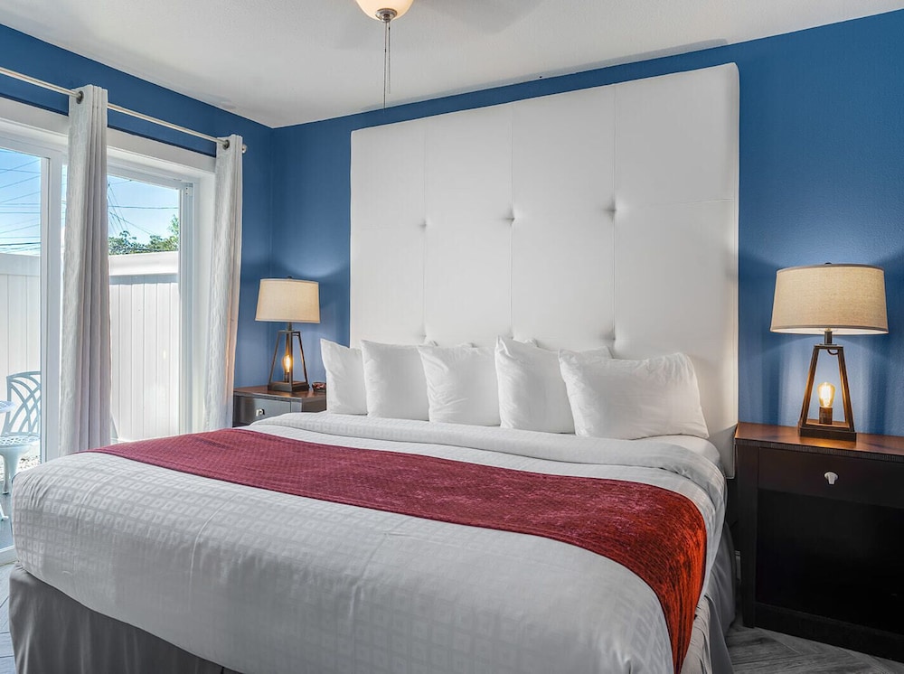 Suite, 1 Bedroom (Apartment in separate building)