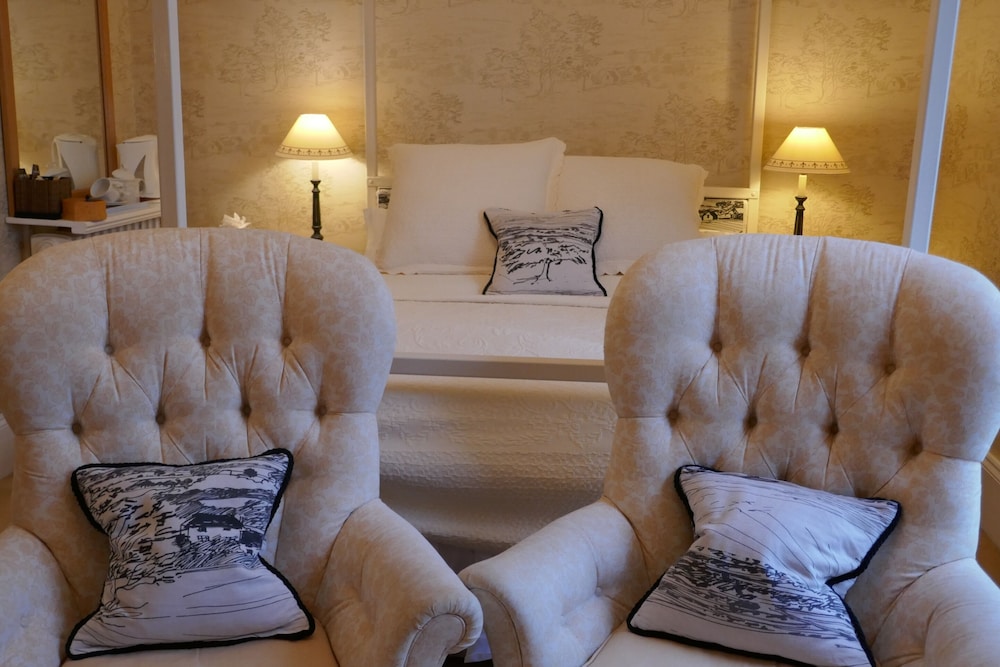 Luxury Double Room, Ensuite (Jasmine)