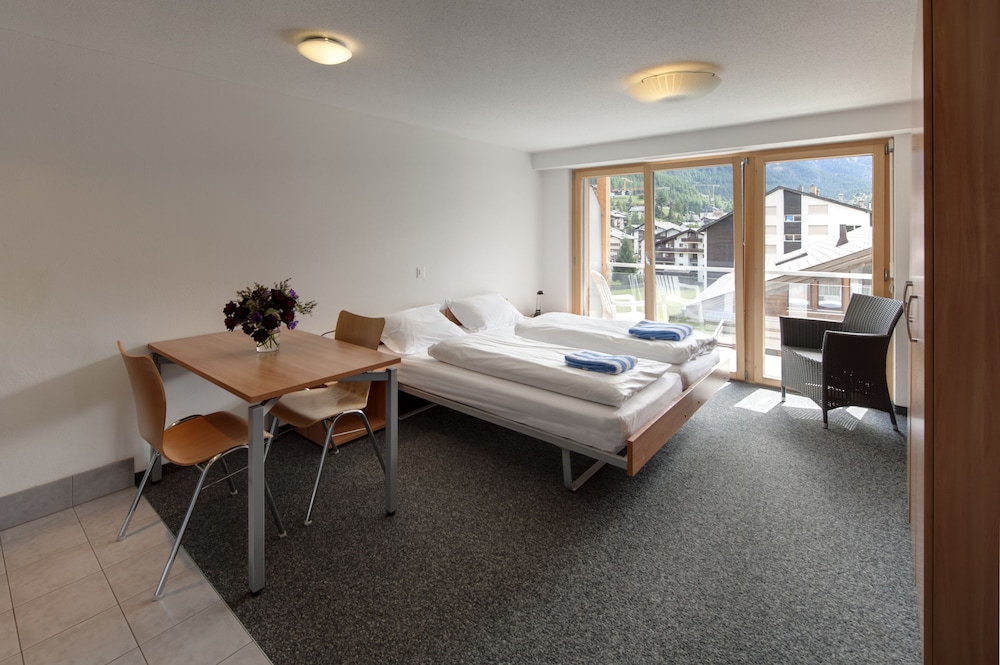 Comfort Studio, Balcony, Mountain View (Lodge 311)