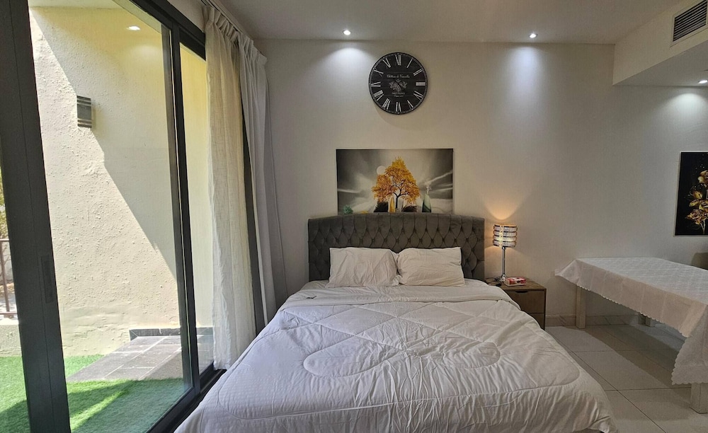 Villa, 2 Bedrooms, Smoking, Balcony photo 3