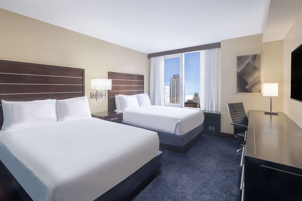 Two double beds high floor