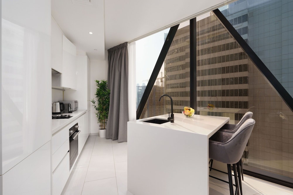 Deluxe Apartment photo 2