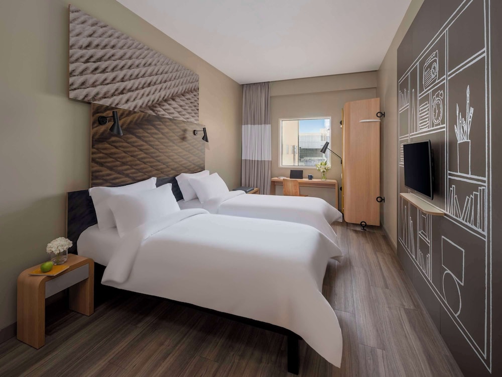 Standard Room, 2 Twin Beds - Photo 1
