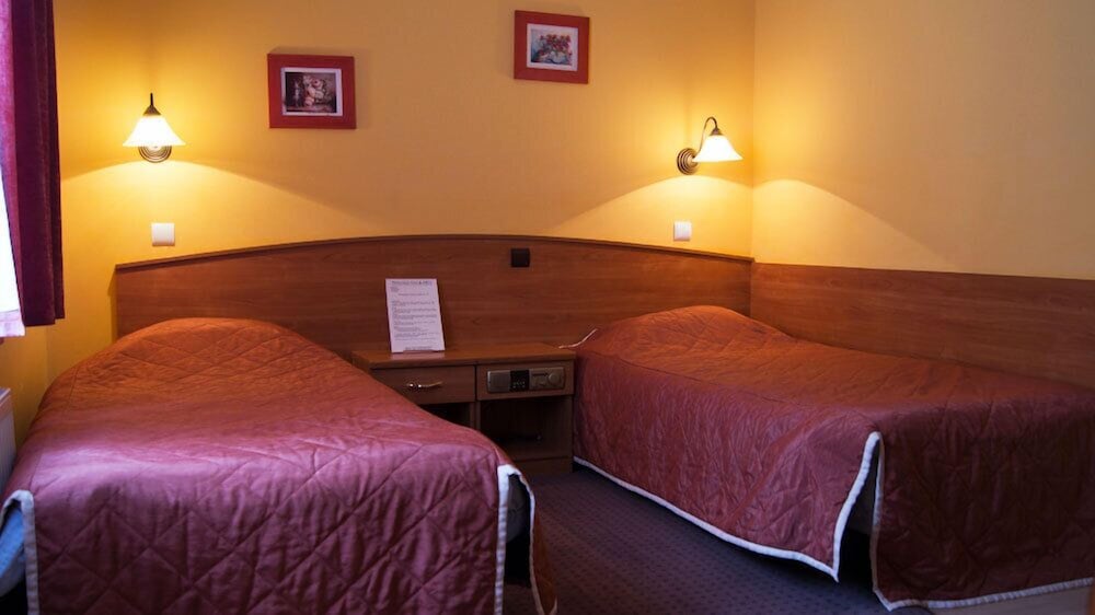 Classic Twin Room, 2 Twin Beds photo 1