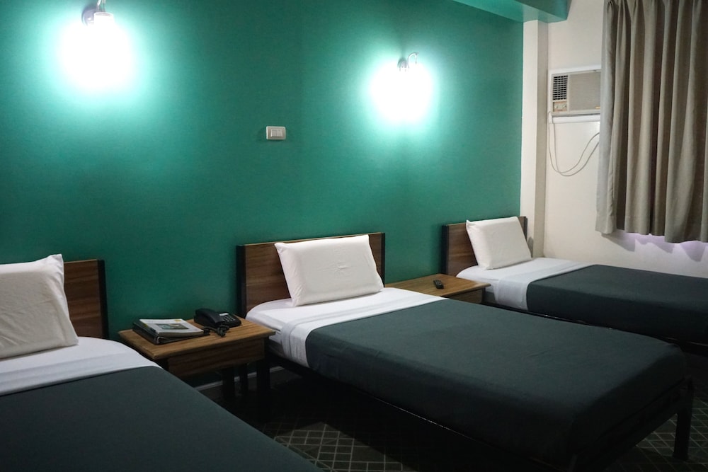 Premier Triple Room, 3 Bedrooms photo 1