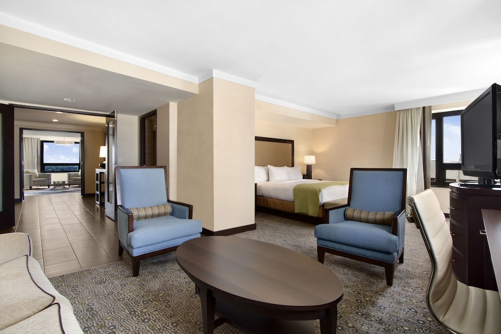 Presidential Suite, 2 Bedrooms photo 2