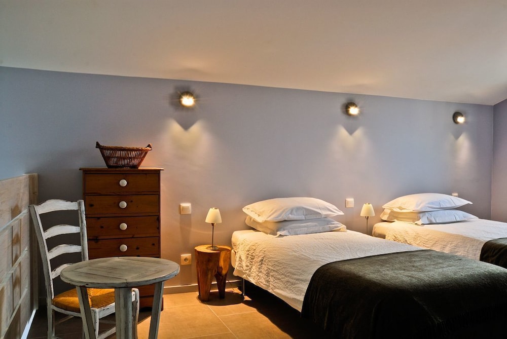 Apartment (Grenache) photo 1