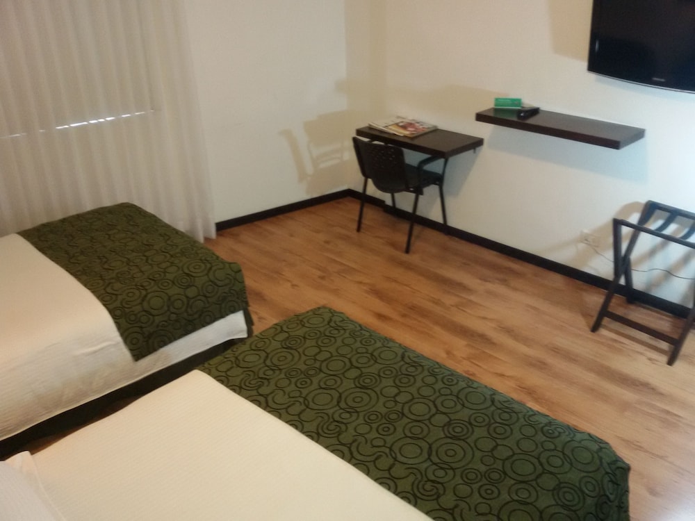 Standard Double Room photo 3