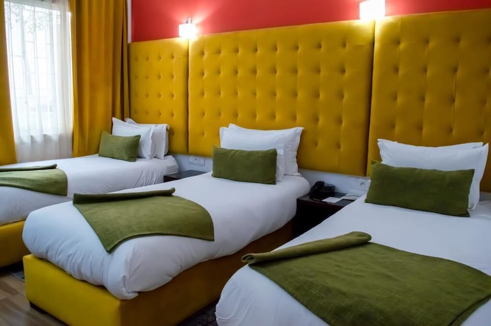Triple Room