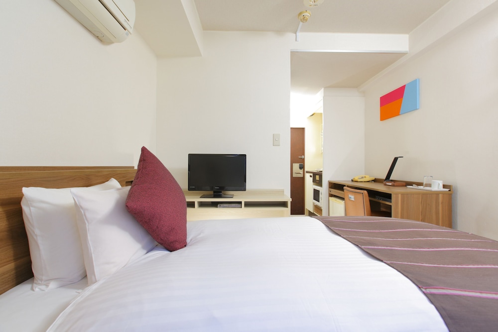 Economy Single Room, Smoking (Cleaning is Optional with Additional Cost) photo 2