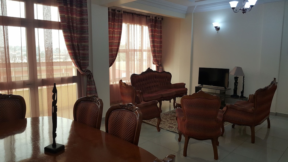 Deluxe Apartment photo 3