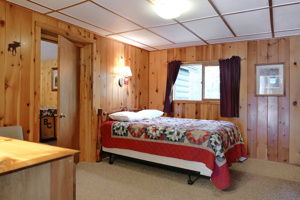 Ponderosa Cabin photo 1