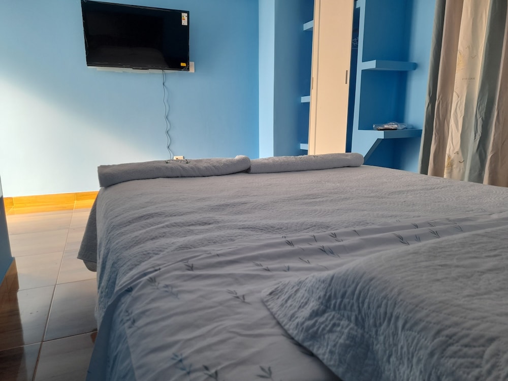 Comfort Double Or Twin Room, 1 King Bed, Pool Access, Pool View photo 2