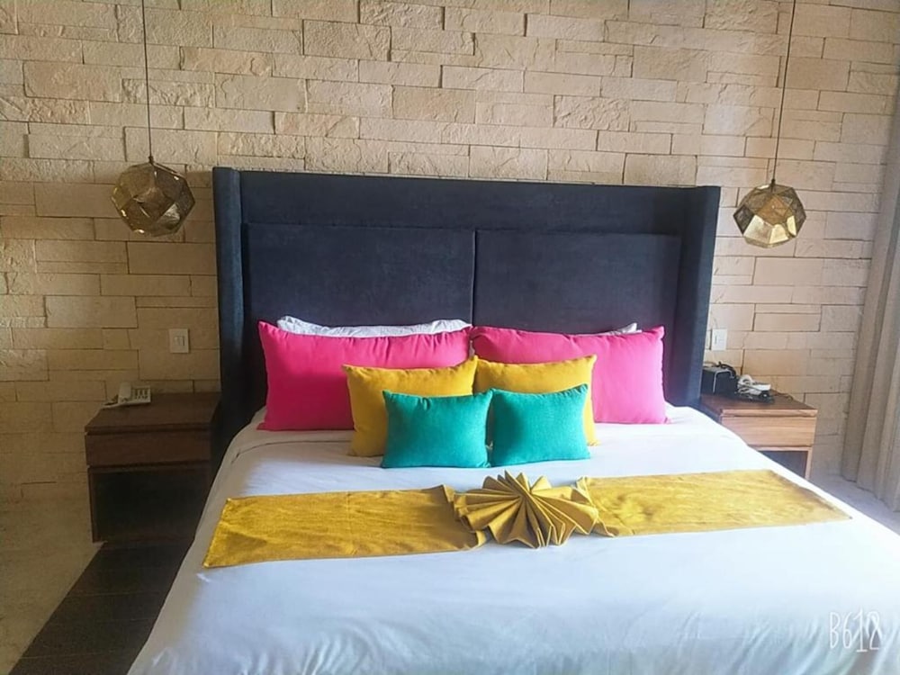 Luxury Junior Suite King Bed