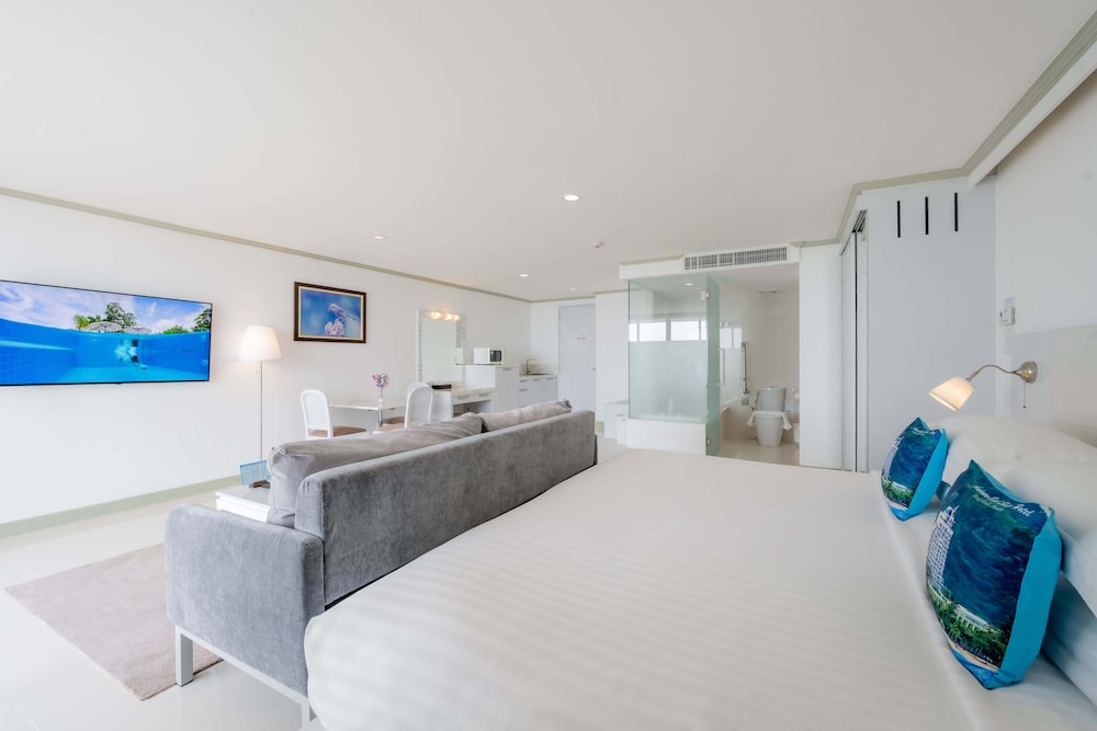 Super Deluxe Sea View Room - Photo 4