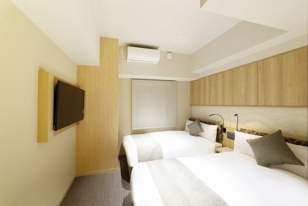 Standard Twin Room, Non Smoking - Photo 4