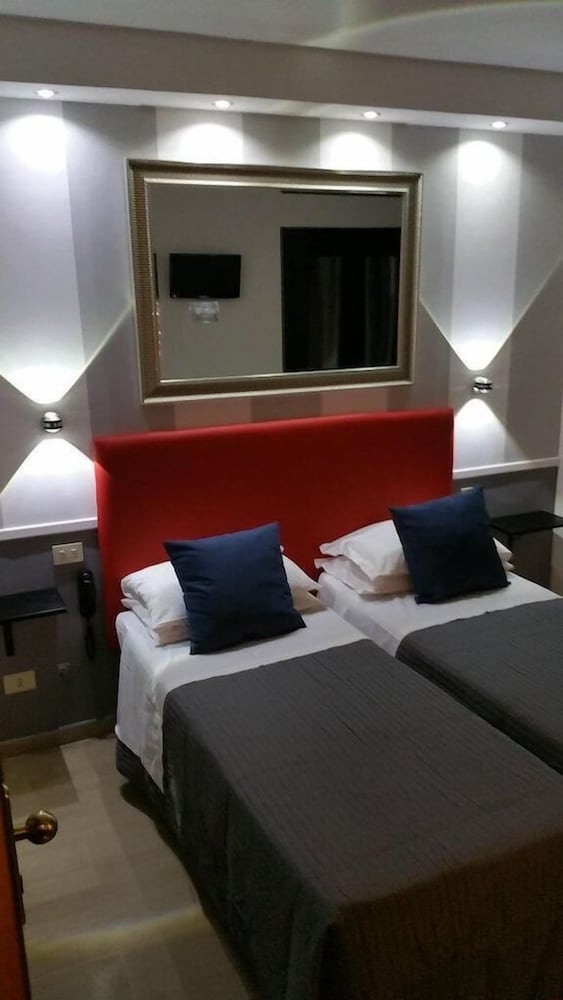 Standard Double Or Twin Room photo 1