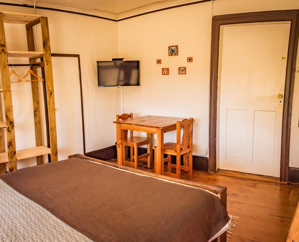 Family Room, Private Bathroom, Garden View photo 2