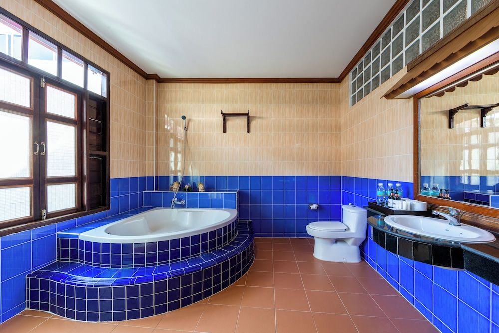 Suite (4 Pax) photo 3