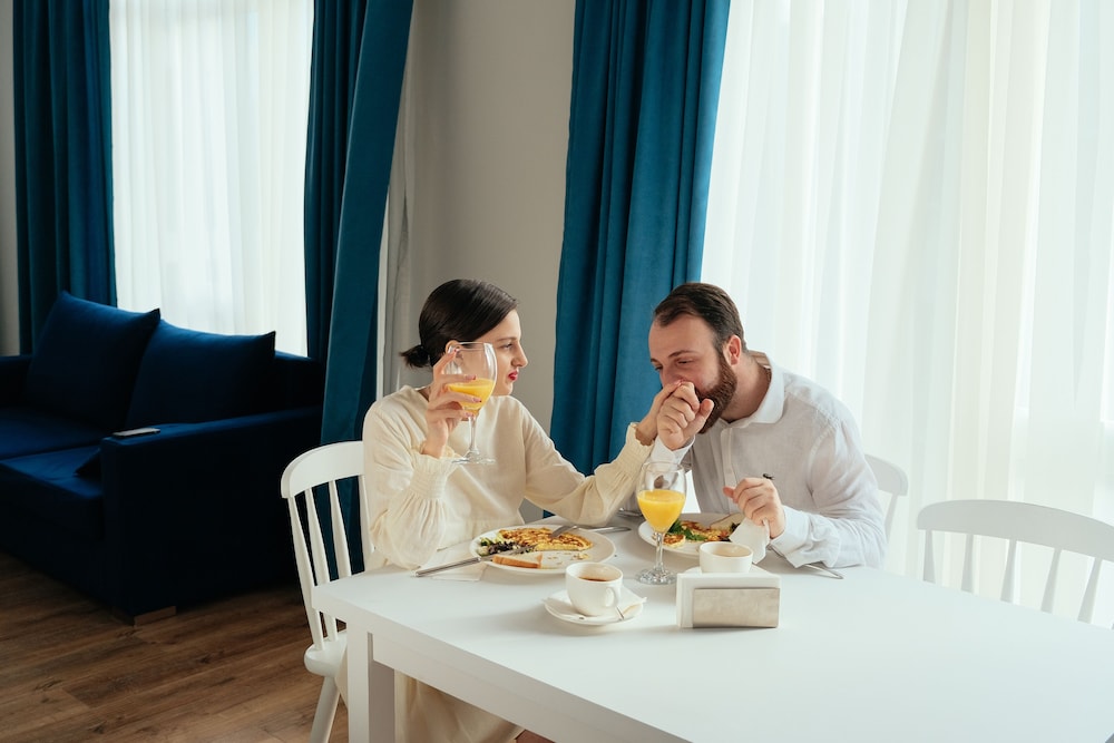 Premium Suite - Photo 17