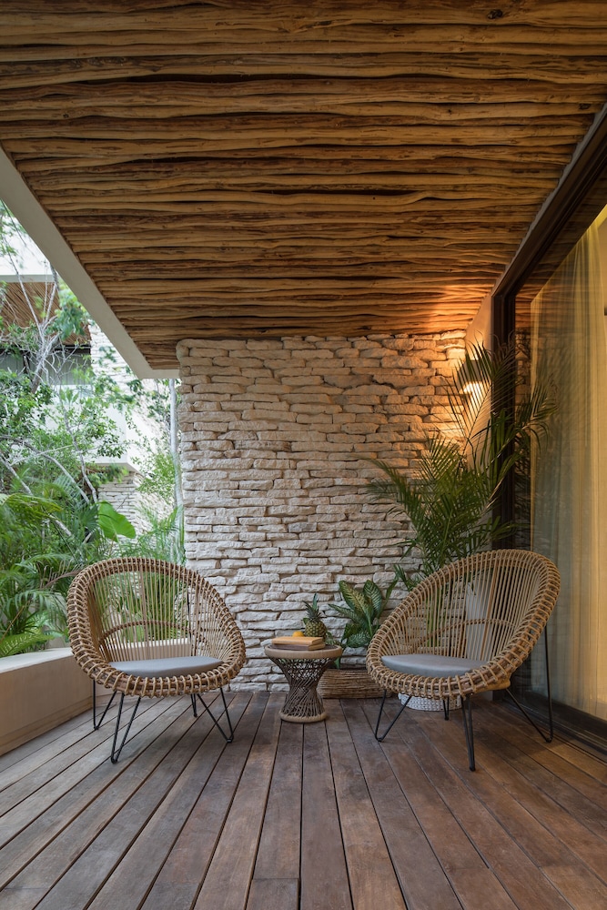 Luxury Apartment, 1 Bedroom, Terrace, Garden View - Photo 5