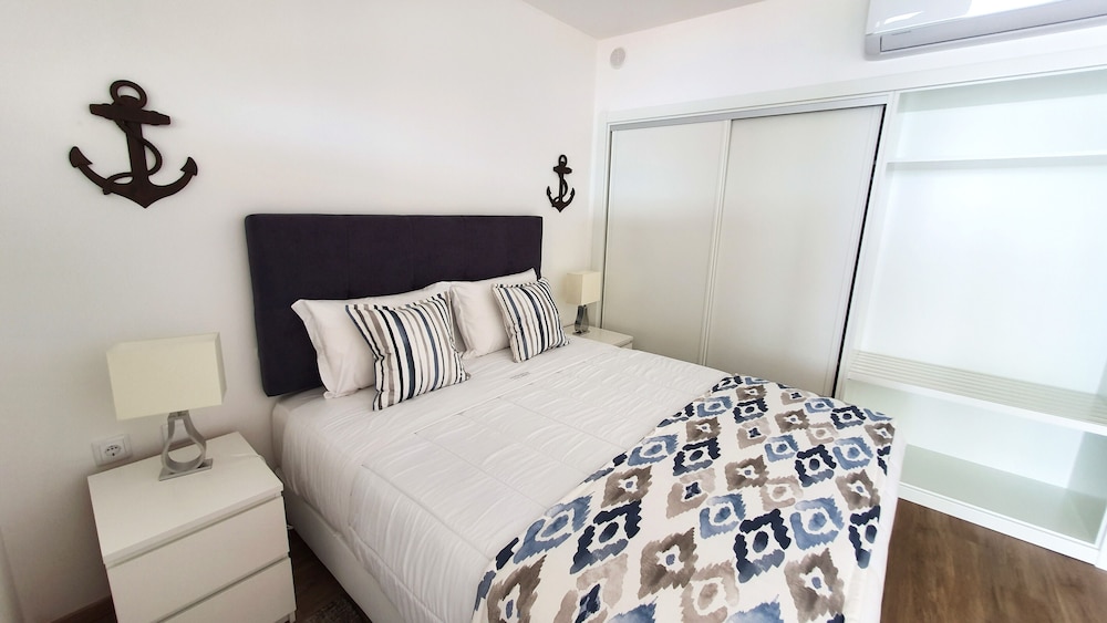 Panoramic Apartment, Annex Building - Photo 7