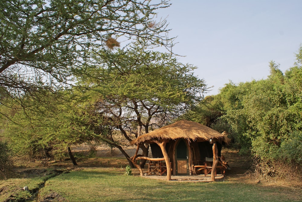 Deluxe Tent, Garden View photo 2