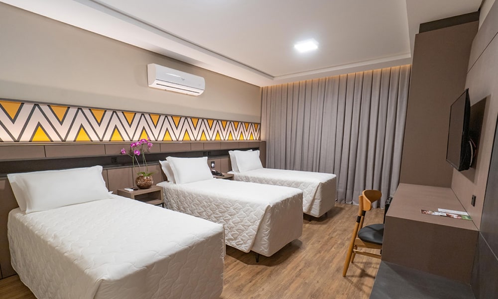Superior Quadruple Room, Multiple Beds photo 1