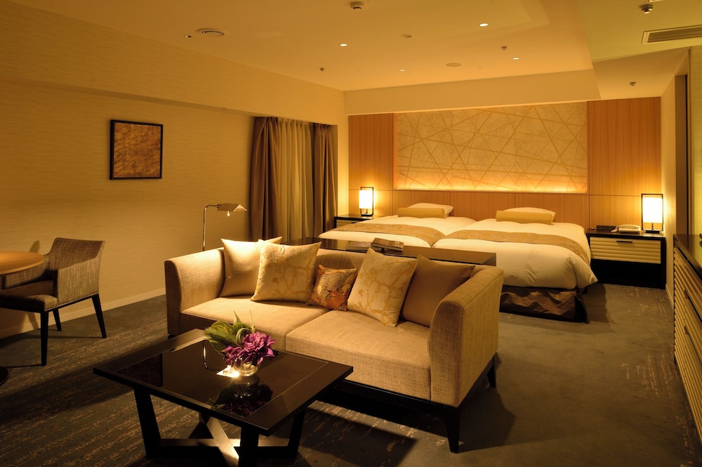 Executive Treat (gym access, shuttle bus from Kyoto St) photo 3