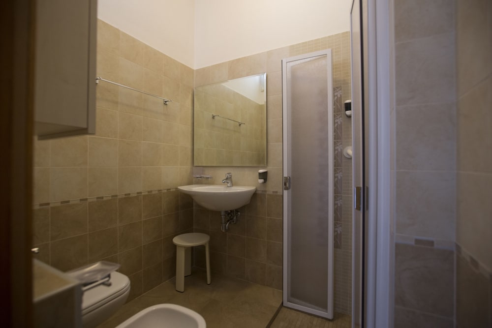Standard Triple Room photo 3