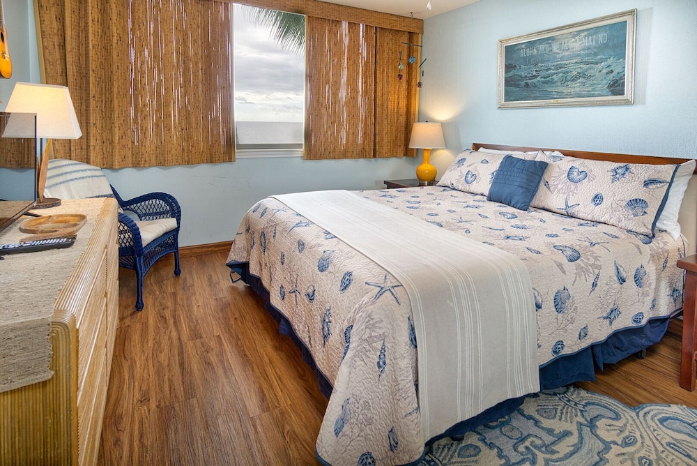 Condo, 1 King Bed with Sofa bed, Ocean View, Sea Facing