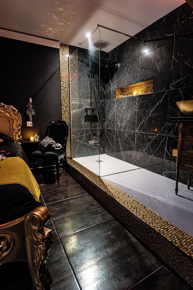 Luxury Suite, Non Smoking (Baroque) - Photo 6