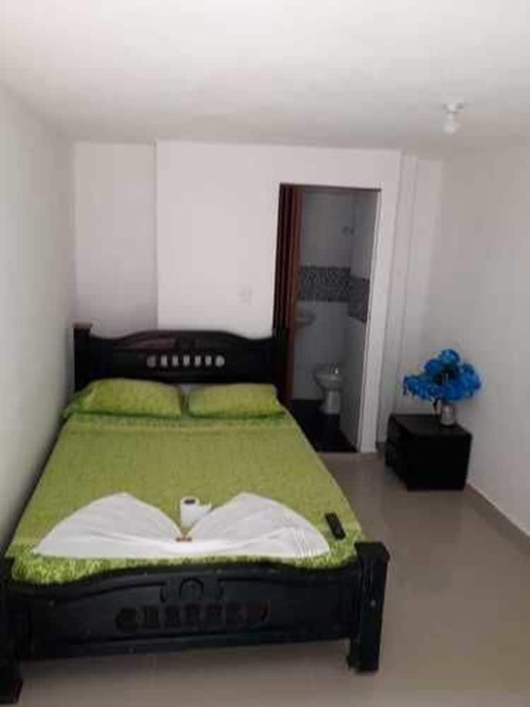 Basic Double Room, 1 Queen Bed (2nd Floor)