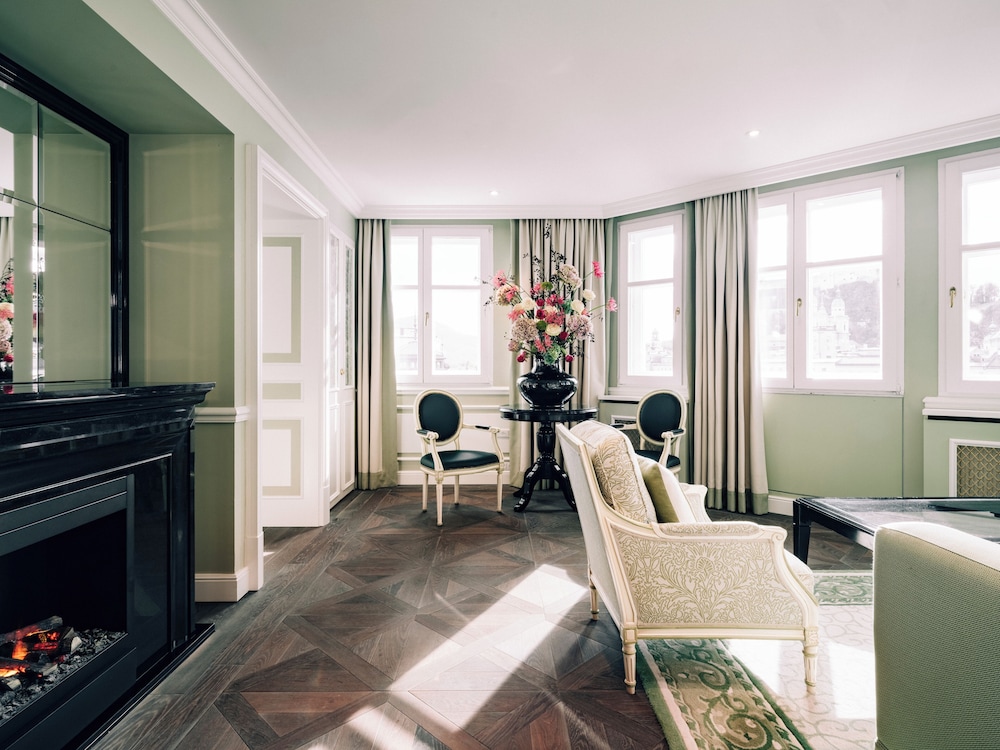 Signature Suite View photo 3