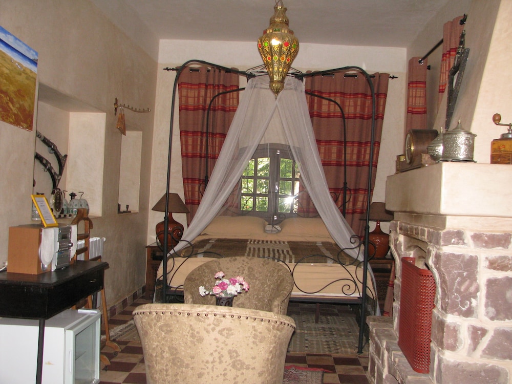 Junior Suite, Smoking photo 1