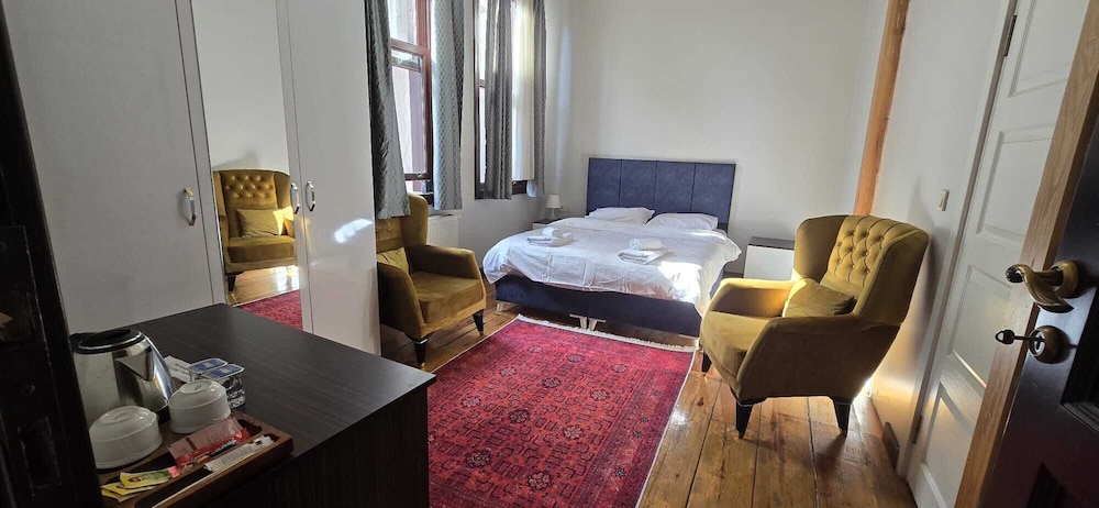 Deluxe Double Room, City View photo 1