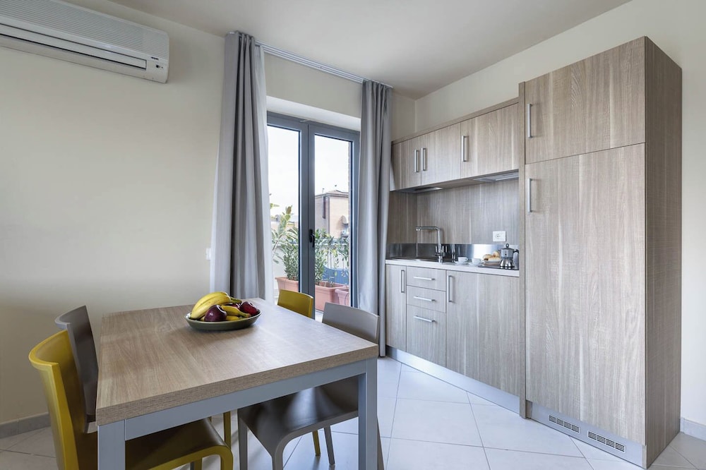 Elite Apartment photo 2