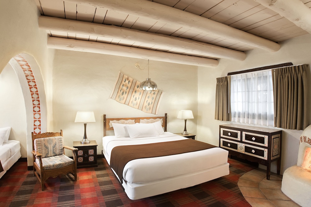 Superior Room, 2 Queen Beds (Historic Sagebrush Room Two Beds) - Photo 1