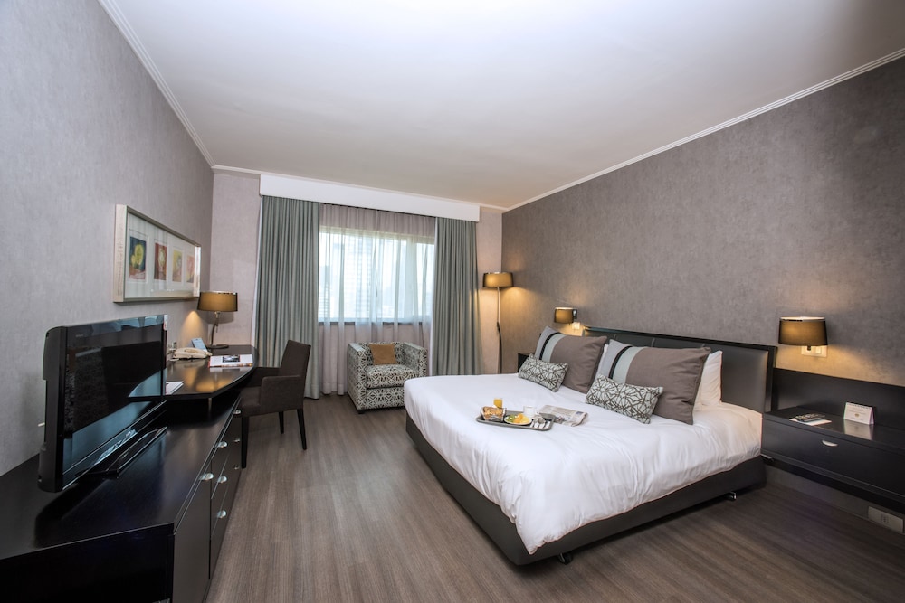 Superior Room, 1 Queen Bed - Photo 1