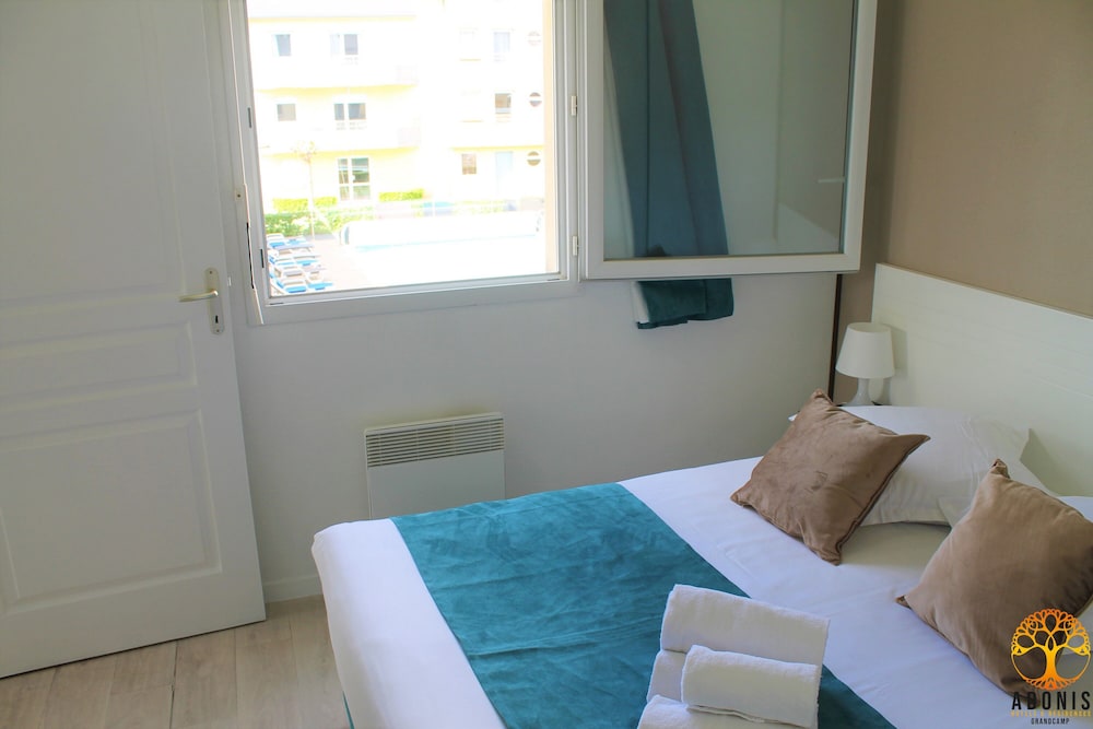 Apartment,2 rooms, balcony (4-6 pax) Ground floor - Photo 2