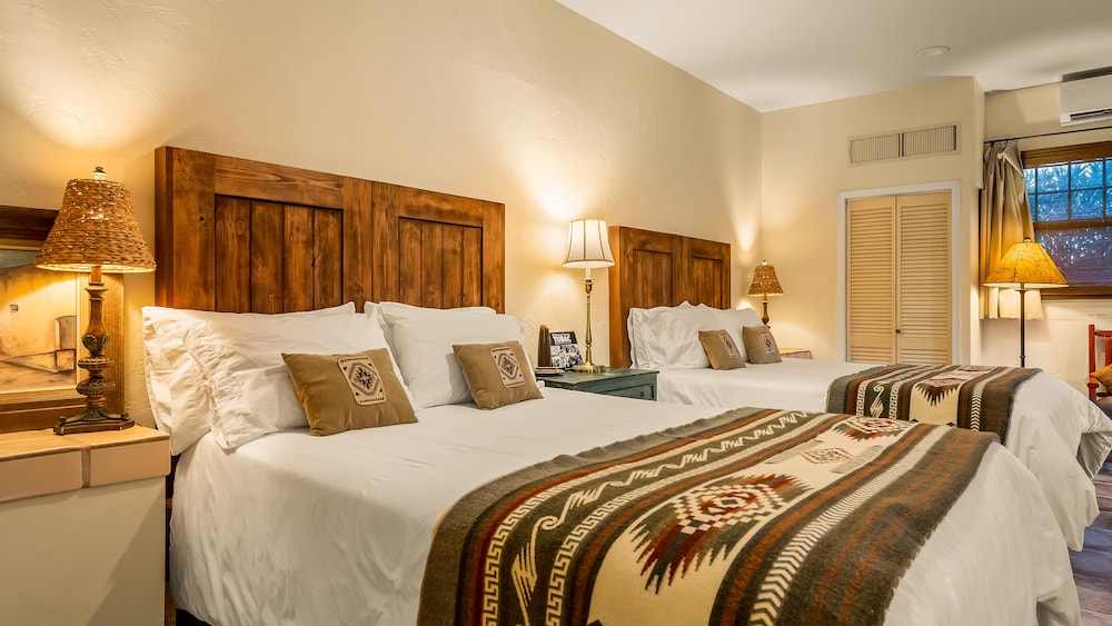 Suite 3 photo 2