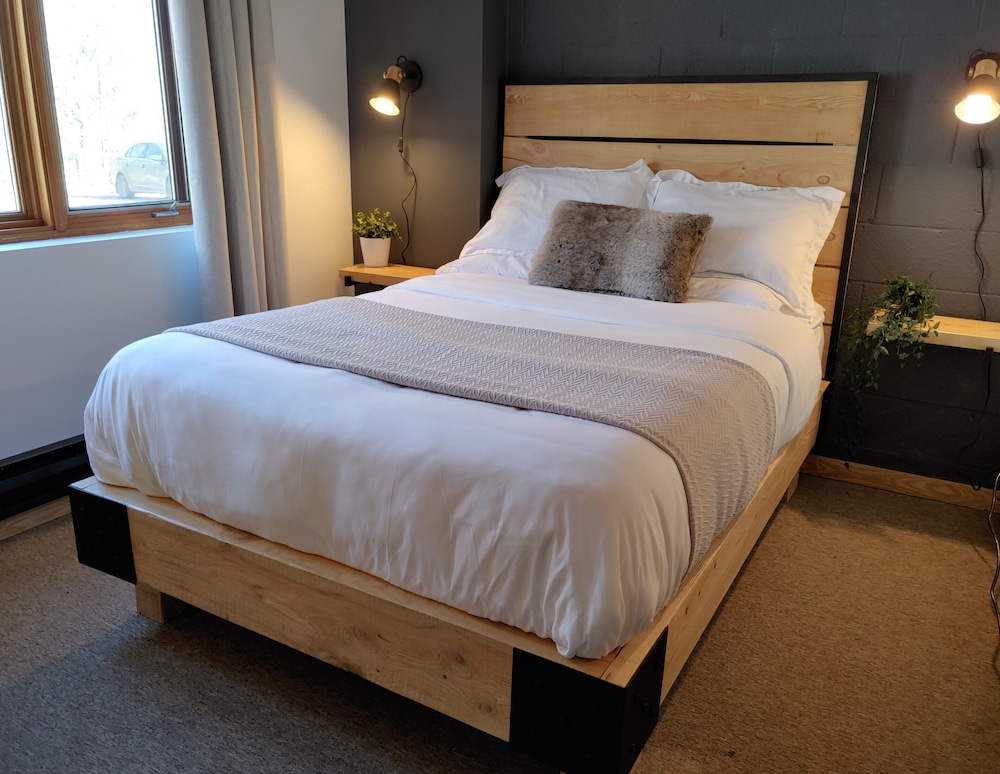 Deluxe Double Room, 1 Double Bed photo 1