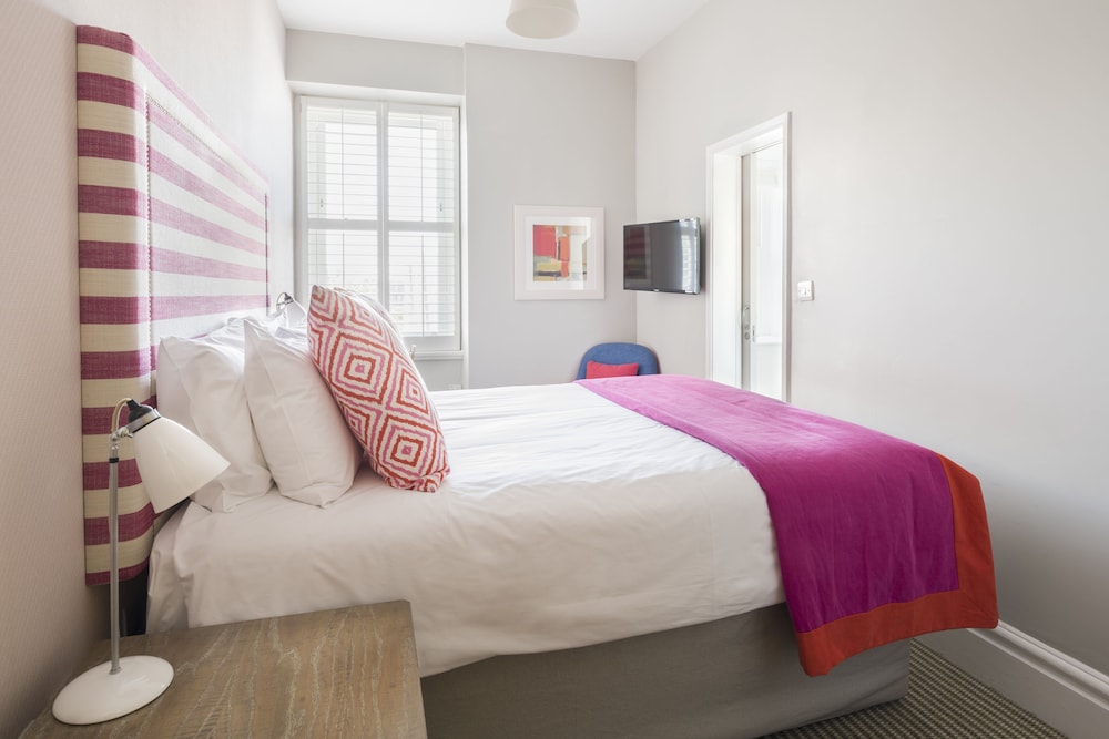 Room, 1 Twin Bed photo 3