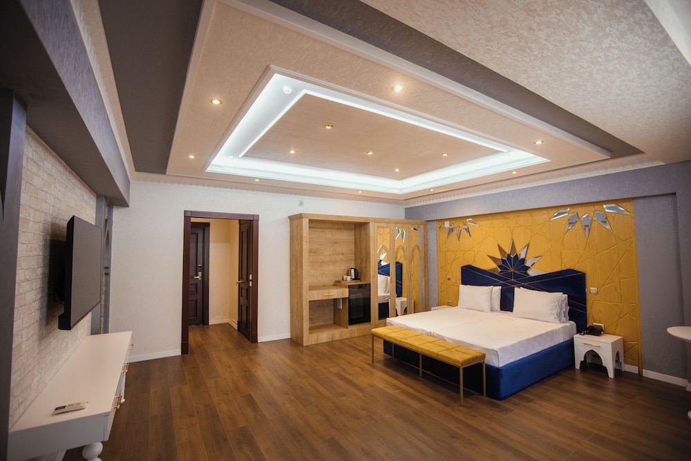 Superior Double or Twin Room photo 1
