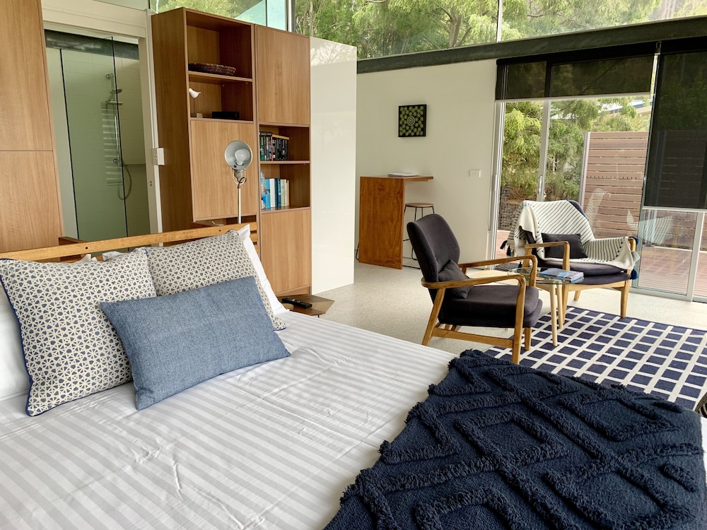 Luxury Studio, Sea View (Pavilion 2) photo 3